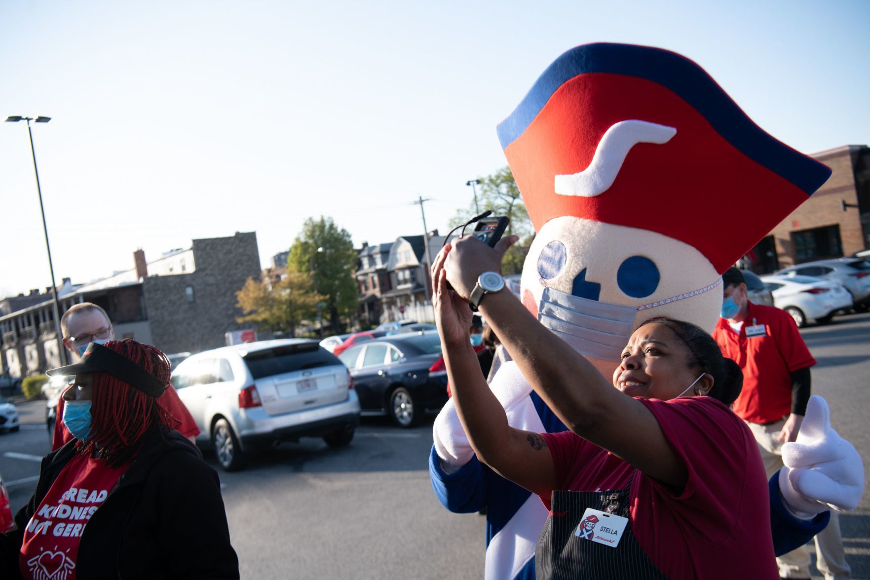 Rise Up for Heroes 'CAREavan'